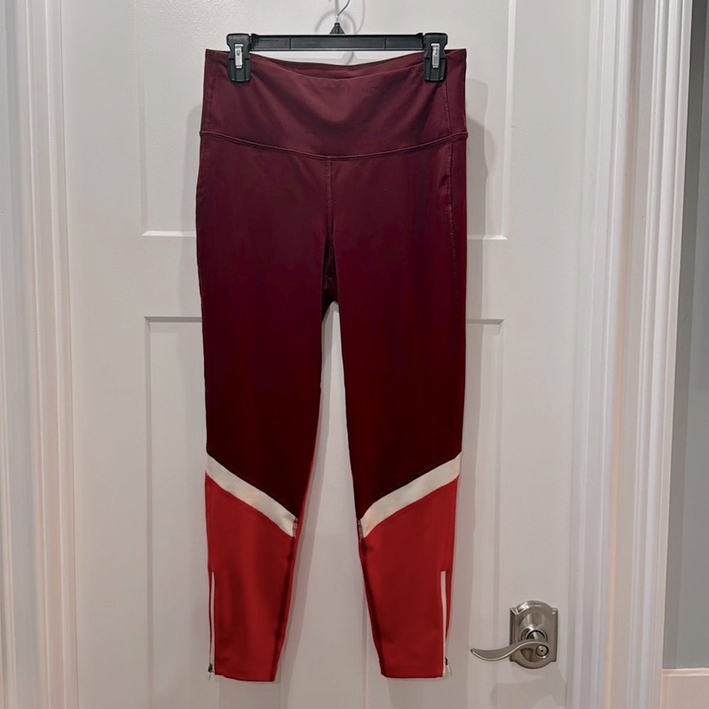 Old Navy Women’s Active Elevate Legging Size Large Colors Burgundy White Red